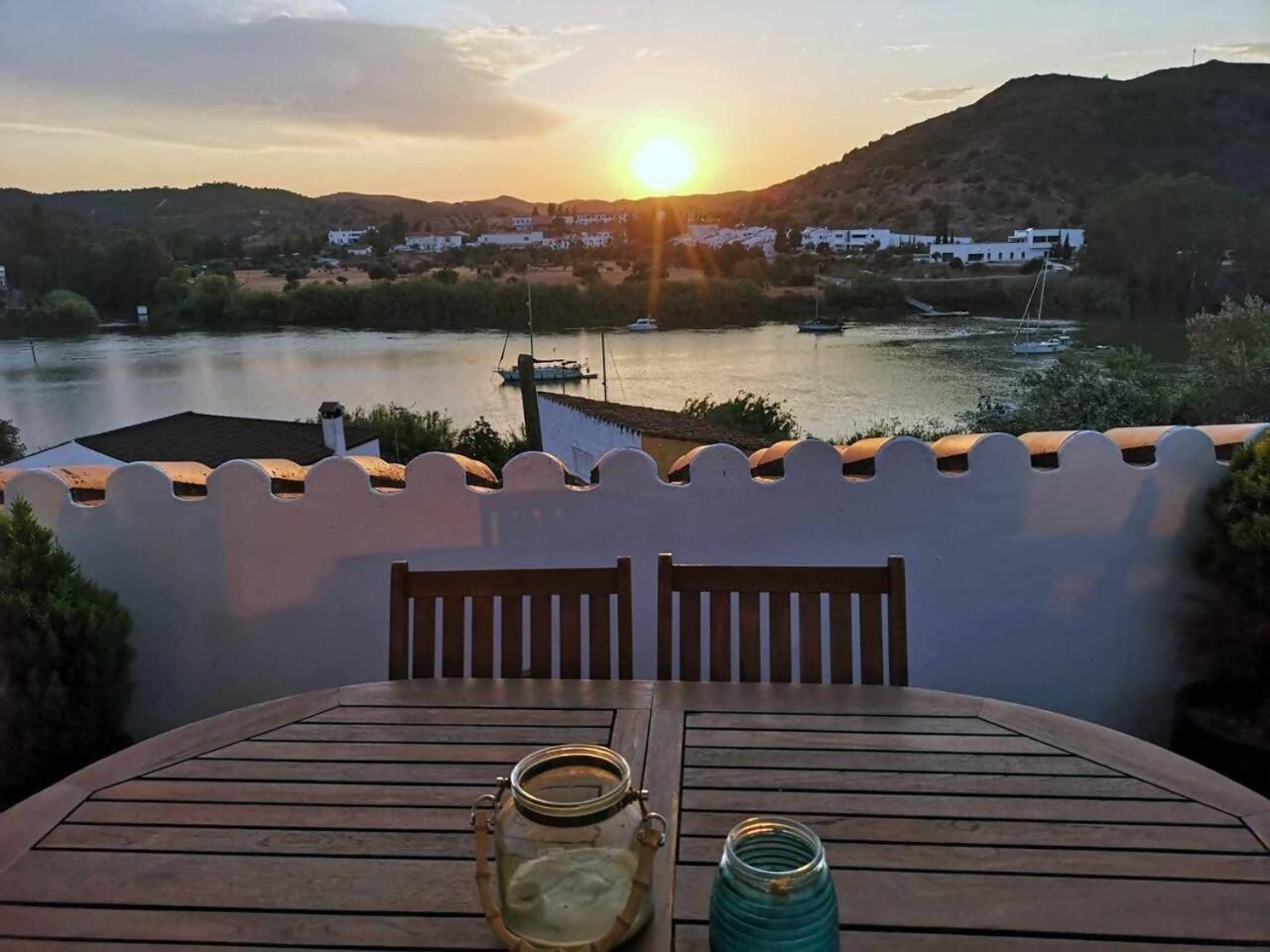 Casa Rural La Raba Terraza Con Increibles Vistas Sanlucar De Guadiana Ngoại thất bức ảnh