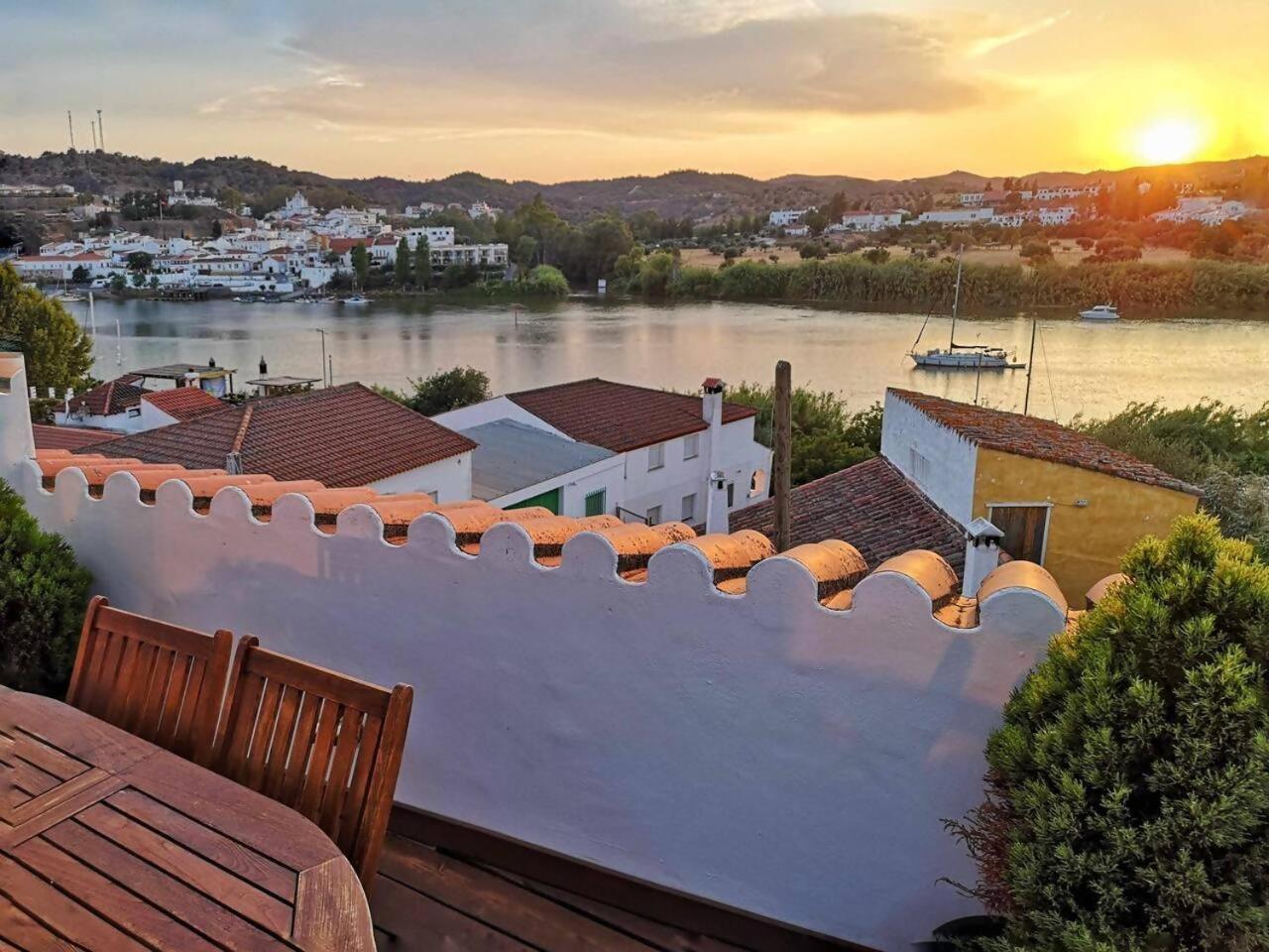 Casa Rural La Raba Terraza Con Increibles Vistas Sanlucar De Guadiana Ngoại thất bức ảnh